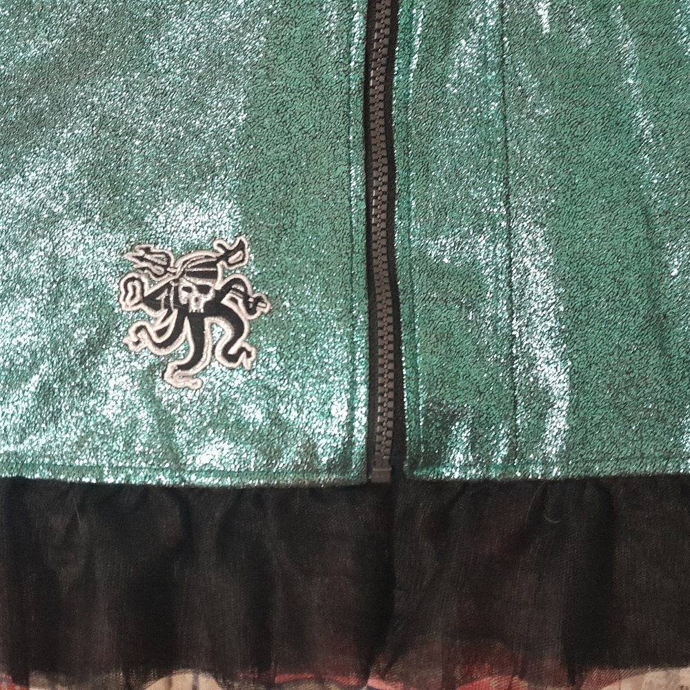NWOT Disney's Descendants Zip-Up Vest - Picture 2 of 6
